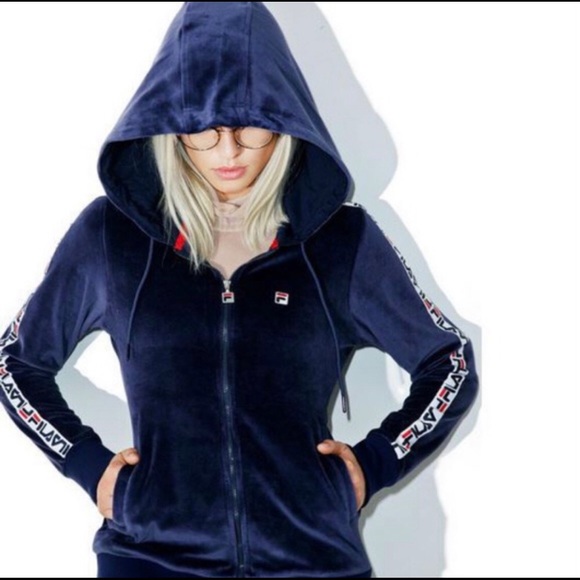 fila velvet hoodie